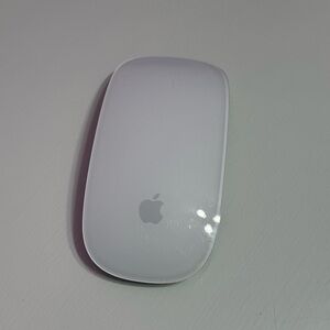 ❌❌ SOLD ❌❌ Apple Magic Mouse